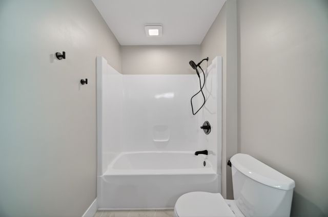 9932 SAMPSON Avenue, Lake City Boro, PA 16423
