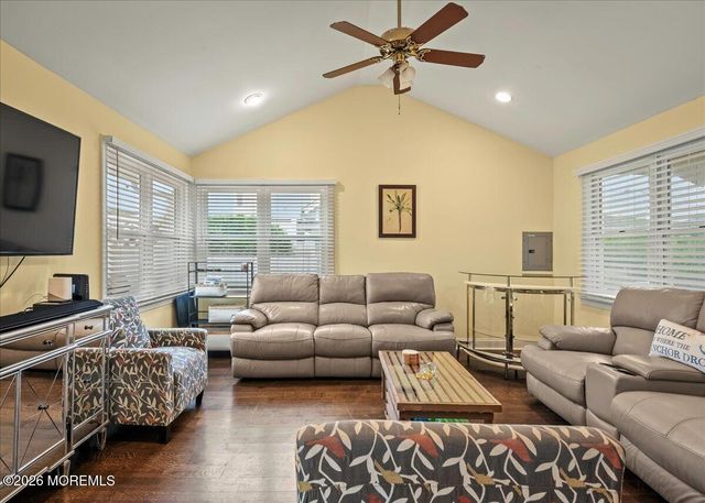 440 Euclid Avenue 1, Manasquan, NJ 08736