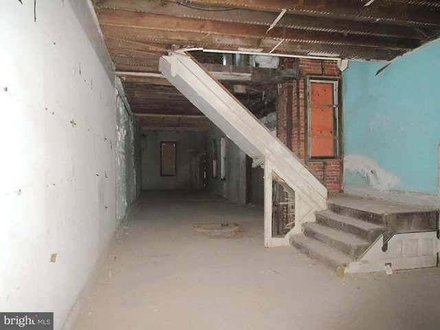 1824 W ONTARIO ST, Philadelphia, PA 19140