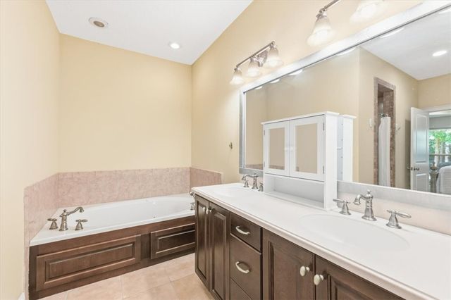 126 Fox Run Drive, Brunswick, GA 31525