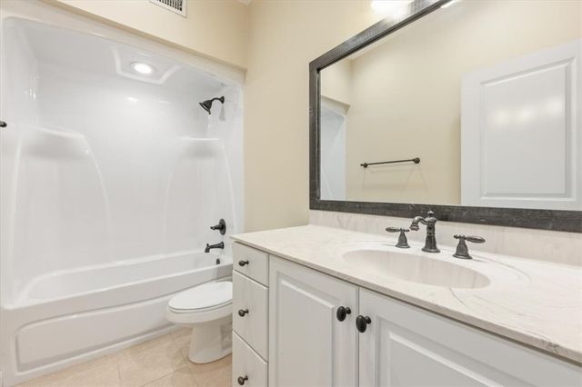 126 Fox Run Drive, Brunswick, GA 31525