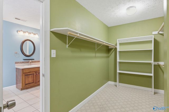3326 Valley Forge Road, Decatur, AL 35603