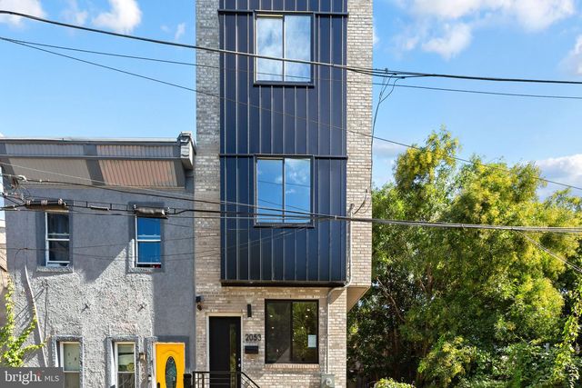 2053 N ORKNEY ST, Philadelphia, PA 19122