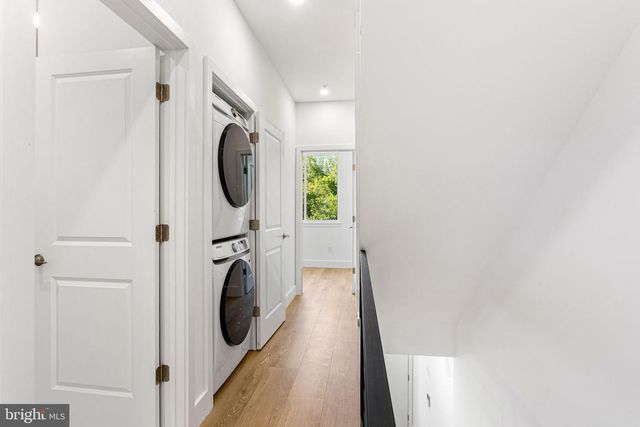 2053 N ORKNEY ST, Philadelphia, PA 19122