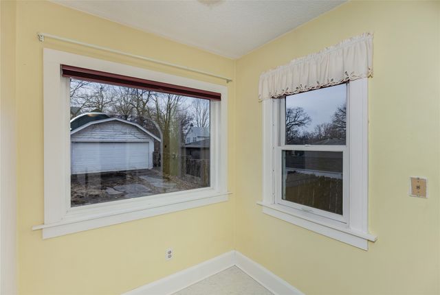 5810 Ingersoll Avenue, Des Moines, IA 50312