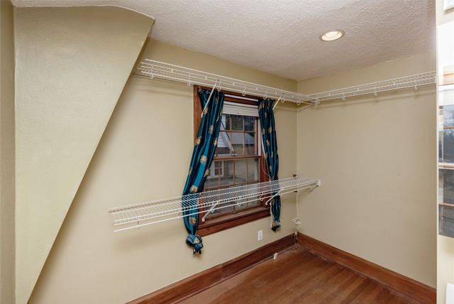 5810 Ingersoll Avenue, Des Moines, IA 50312