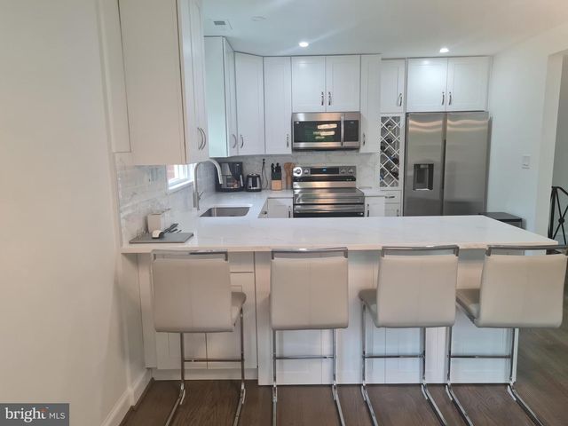 7312 GENE ST, Alexandria, VA 22315