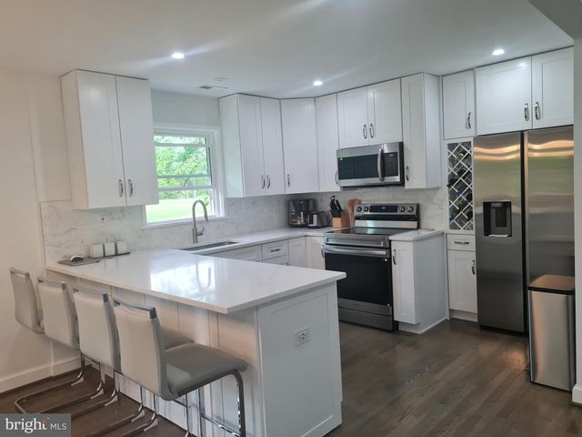 7312 GENE ST, Alexandria, VA 22315