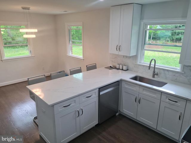 7312 GENE ST, Alexandria, VA 22315