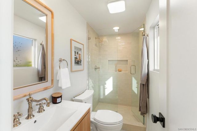9258 Rebecca, San Diego, CA 92123