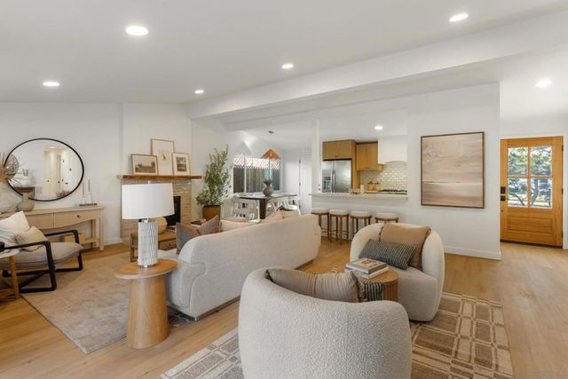 9258 Rebecca, San Diego, CA 92123