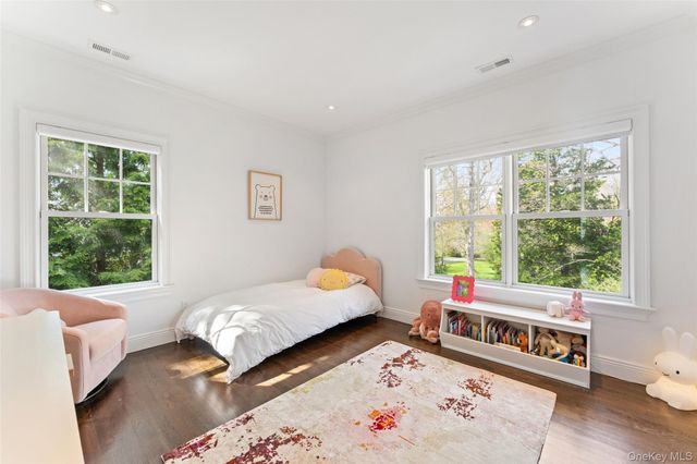 20 Brookline Road, Scarsdale, NY 10583