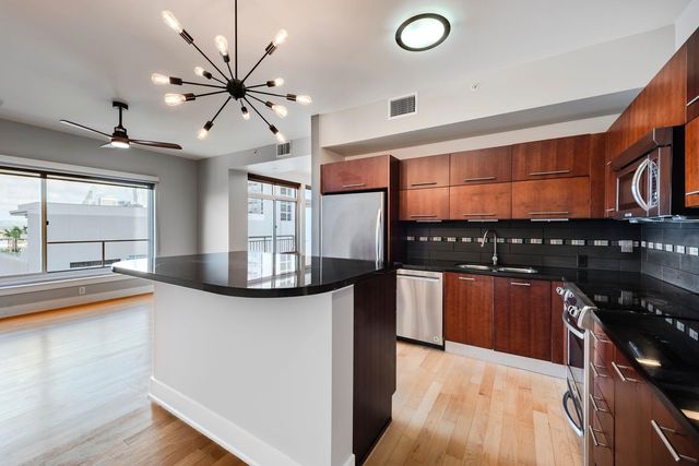 603 Davis ST 1201, Austin, TX 78701