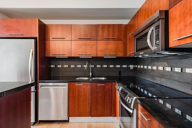 603 Davis ST 1201, Austin, TX 78701