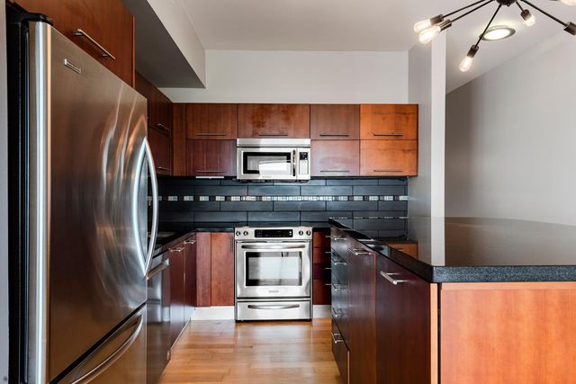 603 Davis ST 1201, Austin, TX 78701
