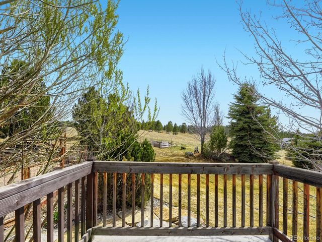 2560 Gold Creek Dr, Elizabeth, CO 80107