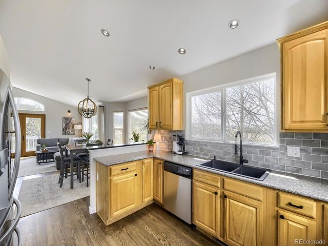 2560 Gold Creek Dr, Elizabeth, CO 80107