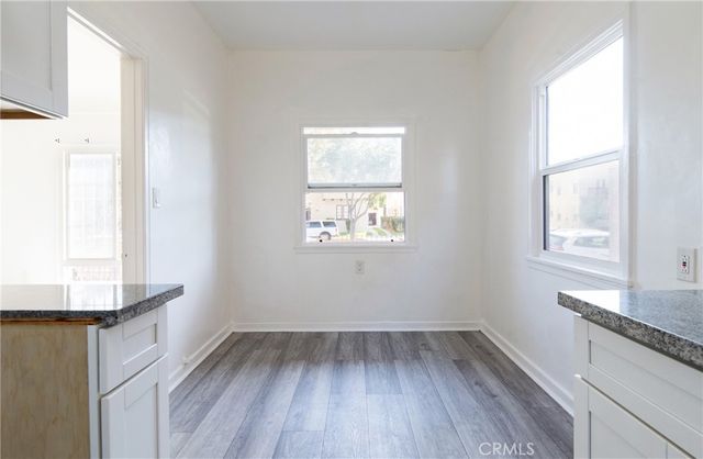 4237 8th Avenue, Los Angeles, CA 90008