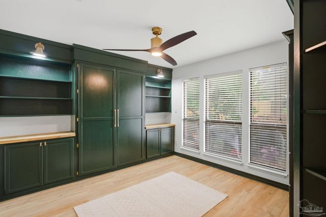 1137 Great Oaks Ct, Gulf Breeze, FL 32563
