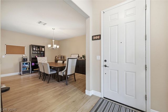 1633 Luna Vista Place, North Las Vegas, NV 89084