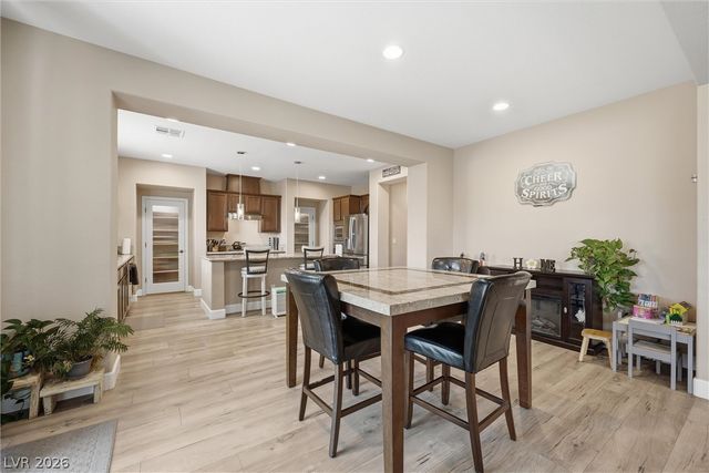 1633 Luna Vista Place, North Las Vegas, NV 89084