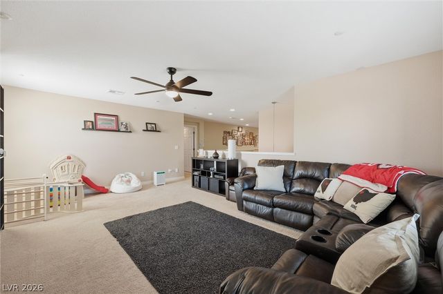 1633 Luna Vista Place, North Las Vegas, NV 89084