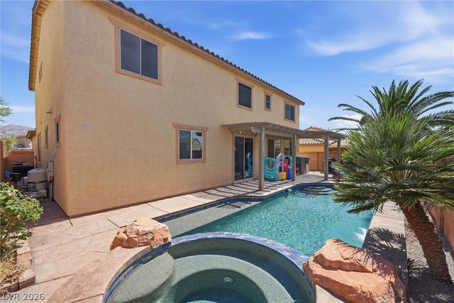 1633 Luna Vista Place, North Las Vegas, NV 89084