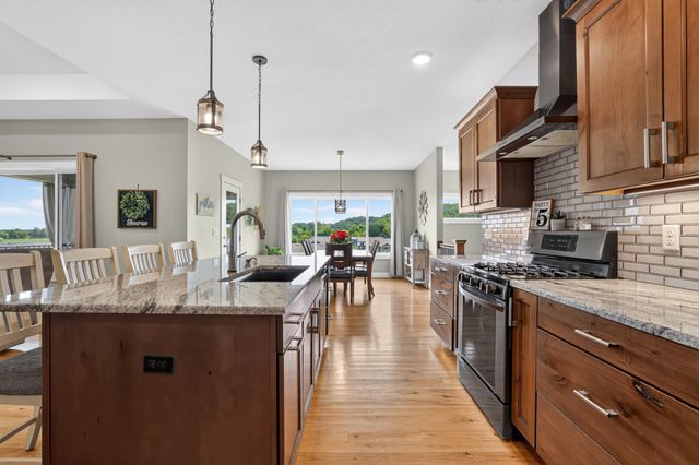 6788 Larkspur Parkway NW, Rochester, MN 55901