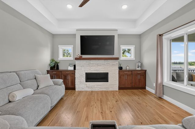 6788 Larkspur Parkway NW, Rochester, MN 55901