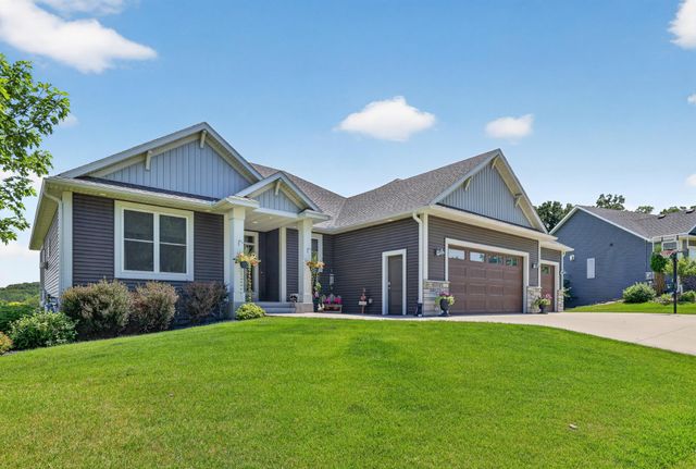 6788 Larkspur Parkway NW, Rochester, MN 55901