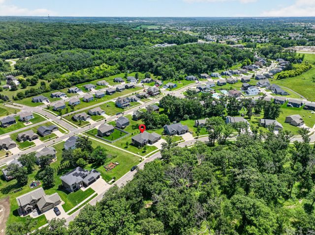 6788 Larkspur Parkway NW, Rochester, MN 55901