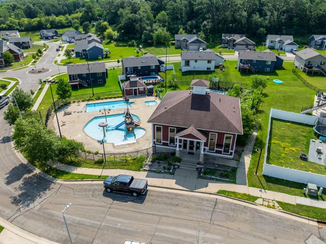 6788 Larkspur Parkway NW, Rochester, MN 55901