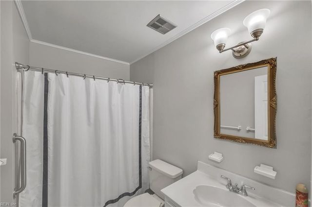 5268 Albright DR, Virginia Beach, VA 23464