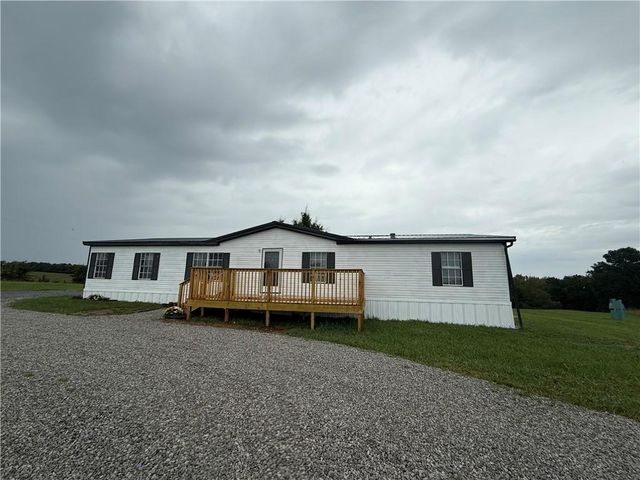 16007 Oval Avenue, Altamont, MO 64620