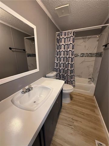 16007 Oval Avenue, Altamont, MO 64620