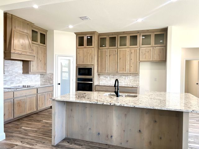 460 Solo Ridge Drive, Waxahachie, TX 75167