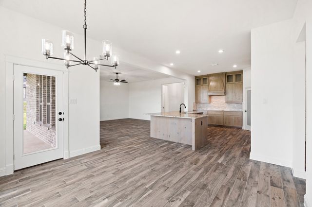 460 Solo Ridge Drive, Waxahachie, TX 75167