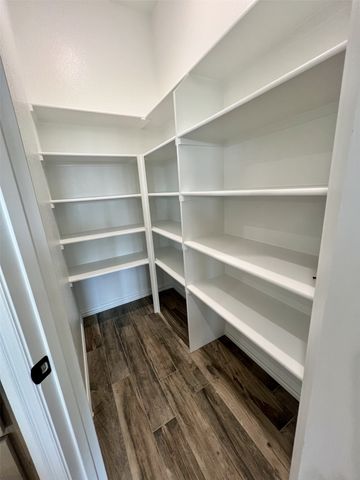 460 Solo Ridge Drive, Waxahachie, TX 75167