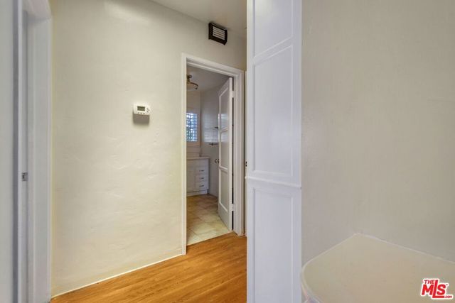 3785 Degnan Boulevard, Los Angeles, CA 90018