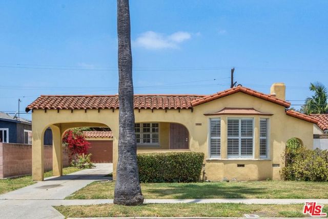 3785 Degnan Boulevard, Los Angeles, CA 90018