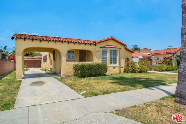 3785 Degnan Boulevard, Los Angeles, CA 90018