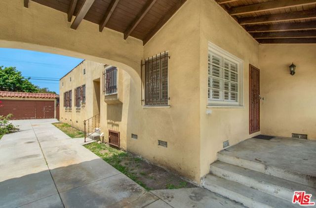 3785 Degnan Boulevard, Los Angeles, CA 90018
