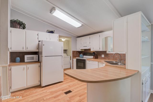 628 Magnolia Drive, Sunset Beach, NC 28468