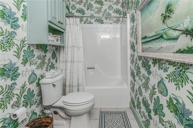 4410 W Arlington Drive, Rogers, AR 72758