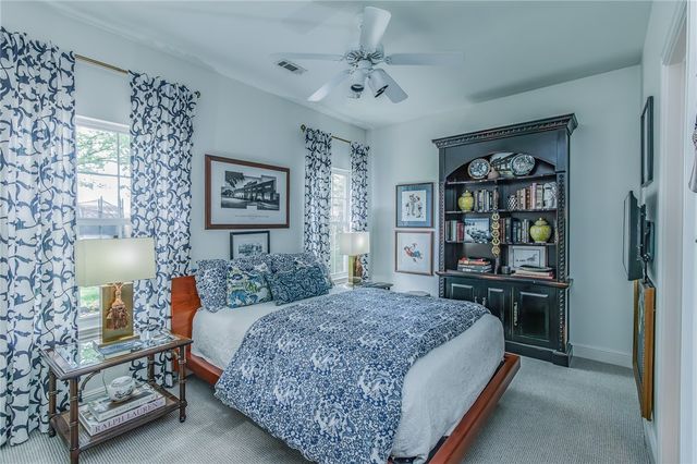4410 W Arlington Drive, Rogers, AR 72758