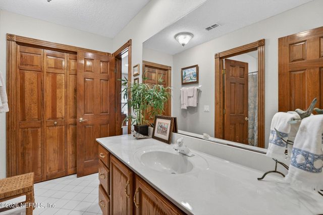 1513 NOTTINGHAM KNOLL Drive, Jacksonville, FL 32225
