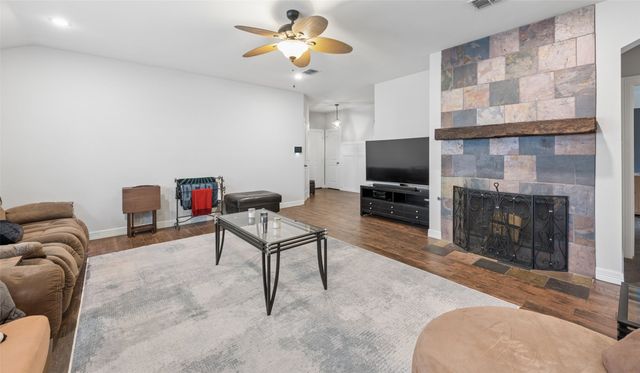 1512 Rosson Road, Little Elm, TX 75068