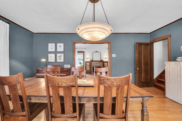 17 S Maple Street, Mount Prospect, IL 60056