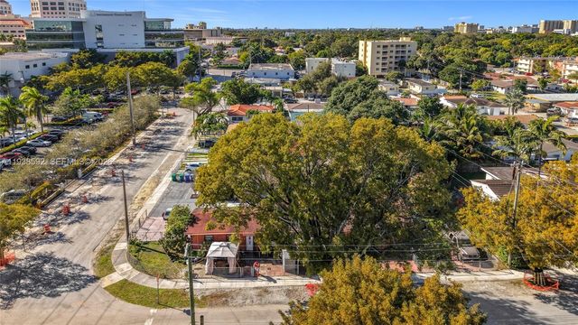 3601 SW 7th St, Miami, FL 33135