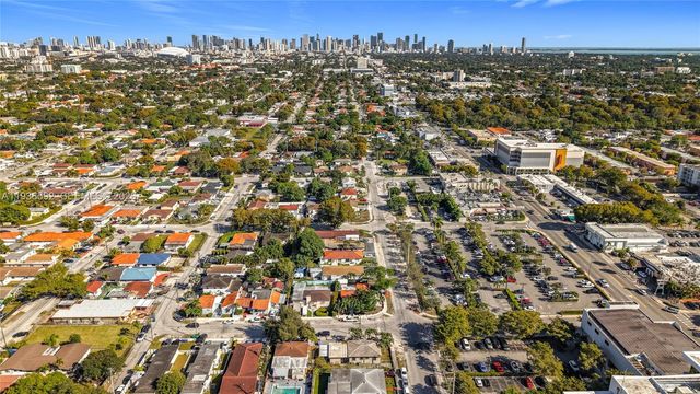 3601 SW 7th St, Miami, FL 33135